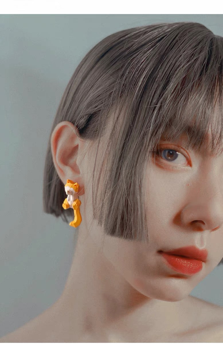 YSOO Akita earring/ear clips