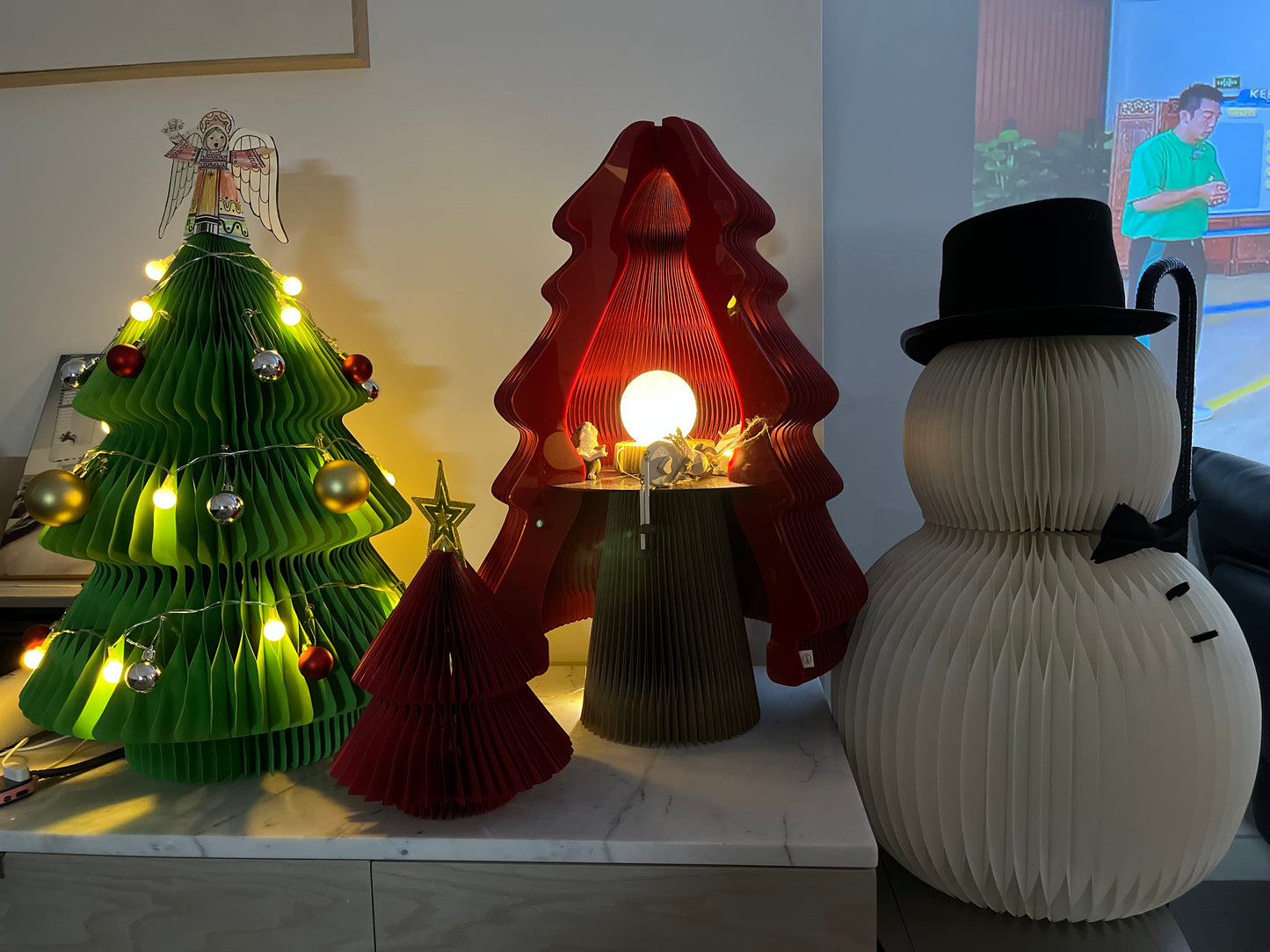 Ihpaper - paper Christmas trees with light and accessories - Twins