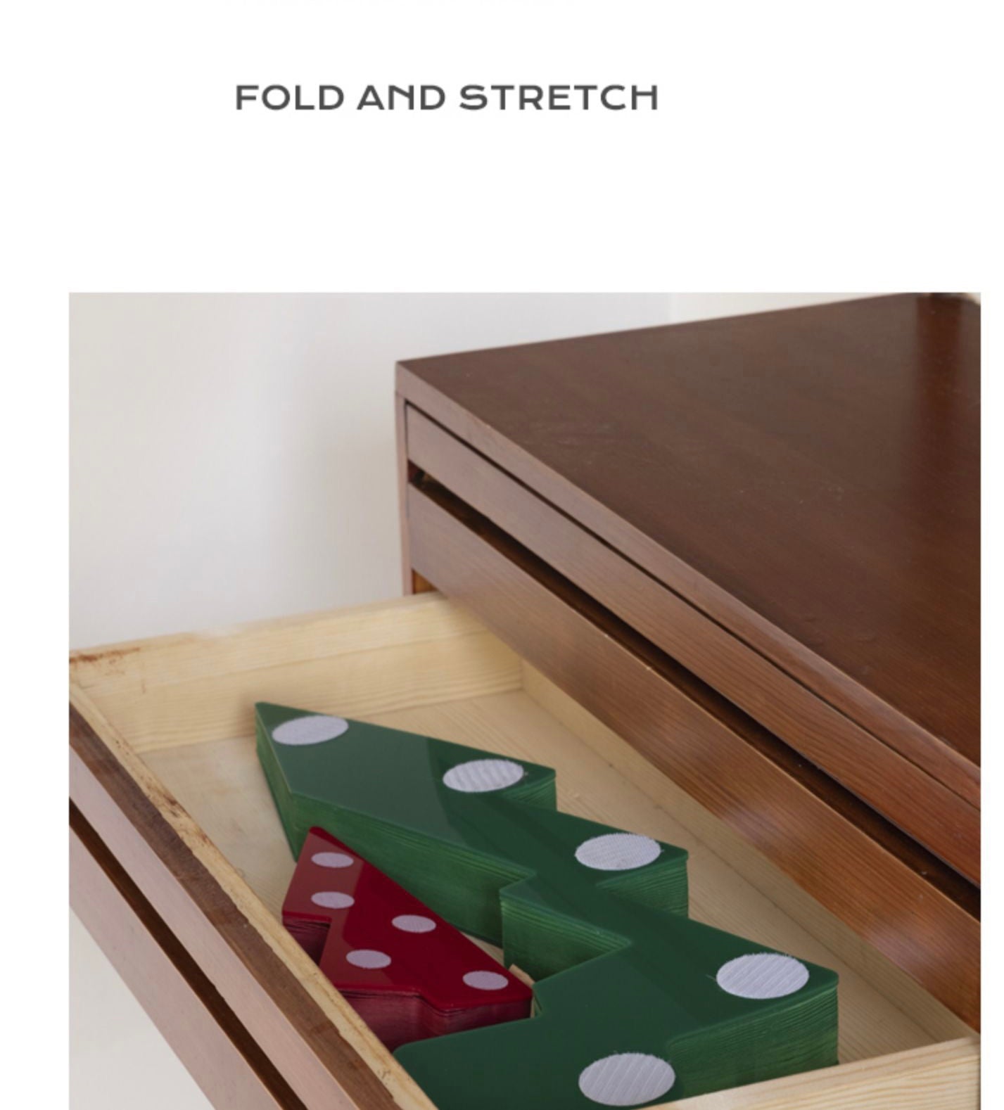 Ihpaper - paper Christmas trees with light and accessories - Twins